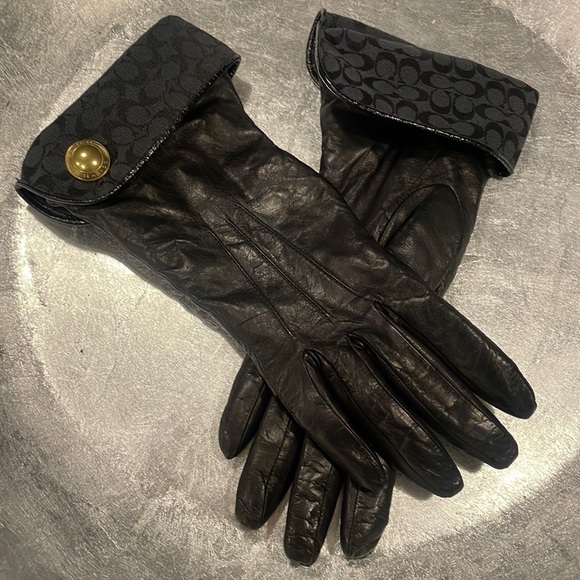 Womens Gloves - Picture 3 of 3